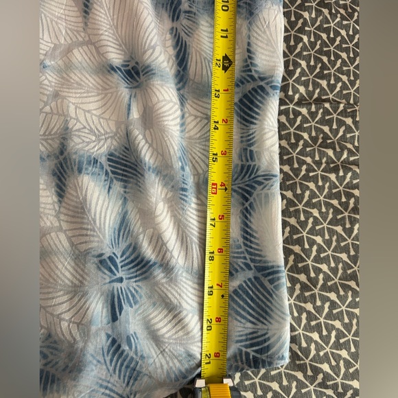 Hand shibori dyed button down shirt - Picture 8 of 8